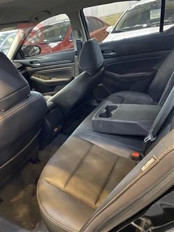 نيسان ألتيما